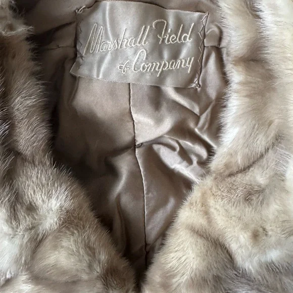 Vintage 1950s Marshall field & Company RARE sapphire mink fur coat cape - Picture 4 of 11